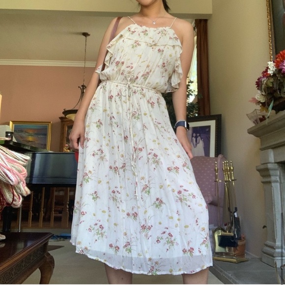 Zara Dresses & Skirts - Zara Summer Floral Dress NWT